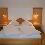 Filzerlehen * رادستادت